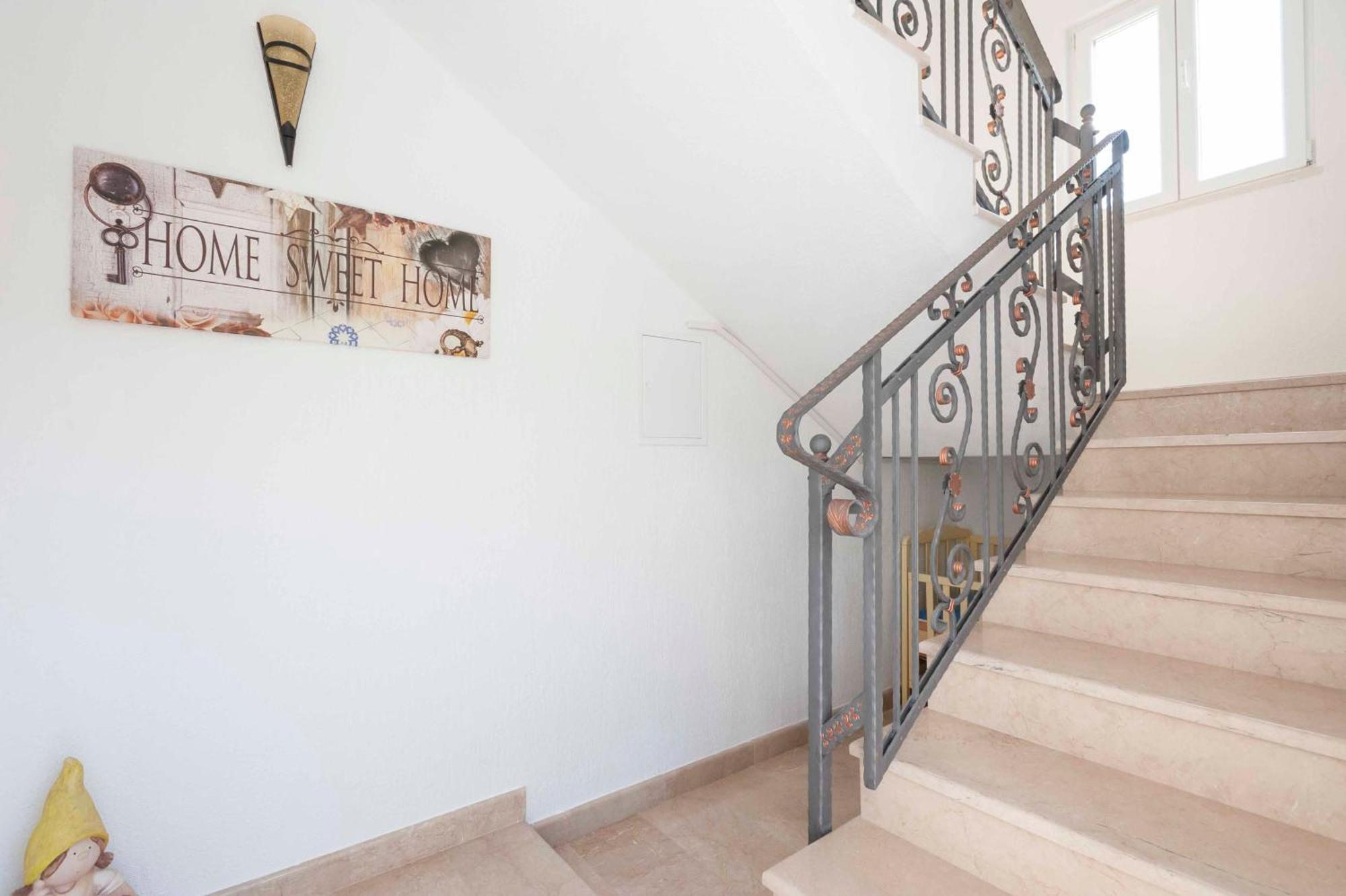 Apartment Sunshine, Sunrise, Sunset Kaštela المظهر الخارجي الصورة