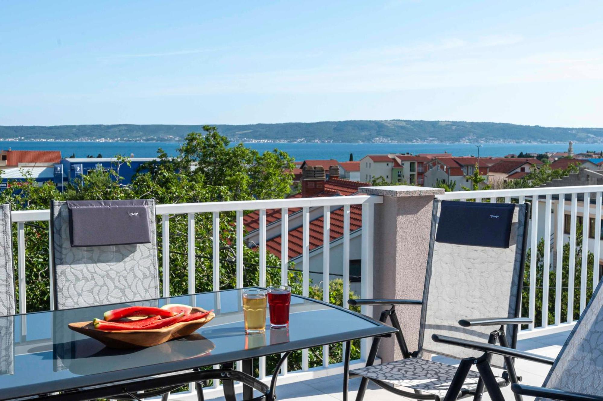 Apartment Sunshine, Sunrise, Sunset Kaštela المظهر الخارجي الصورة