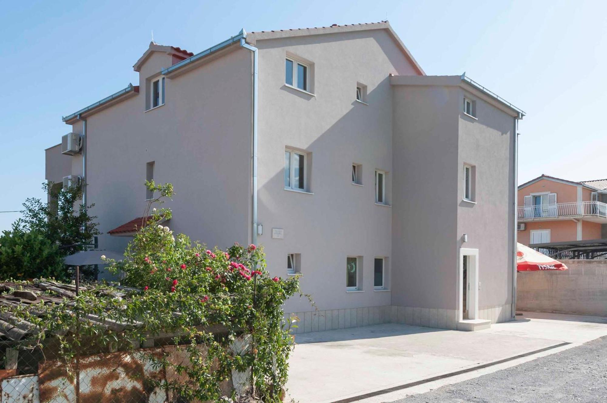 Apartment Sunshine, Sunrise, Sunset Kaštela المظهر الخارجي الصورة