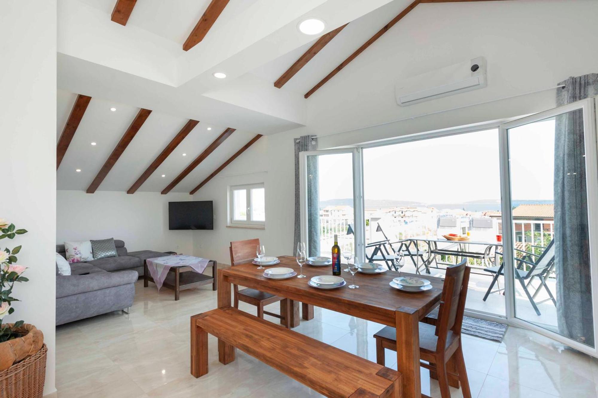 Apartment Sunshine, Sunrise, Sunset Kaštela المظهر الخارجي الصورة