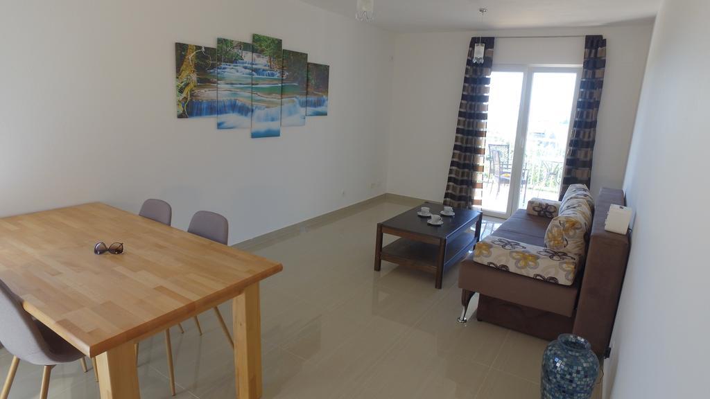 Apartment Sunshine, Sunrise, Sunset Kaštela المظهر الخارجي الصورة